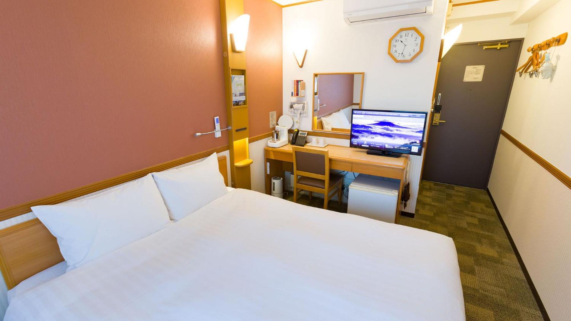 Toyoko Inn Hakata-Eki Bus Terminal Mae Fukuoka  Room photo